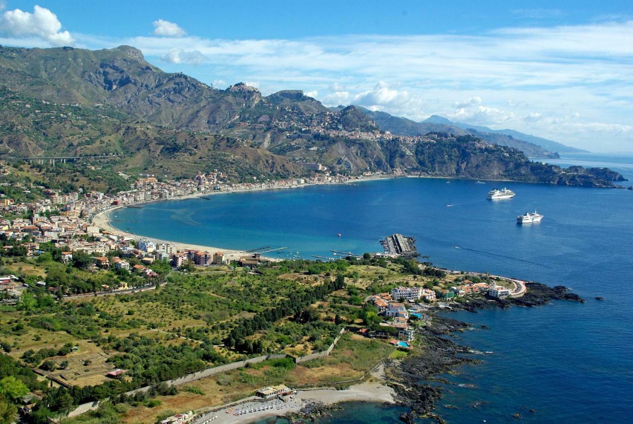 B&B Al Sole di Sicilia Giardini Naxos Esterno foto