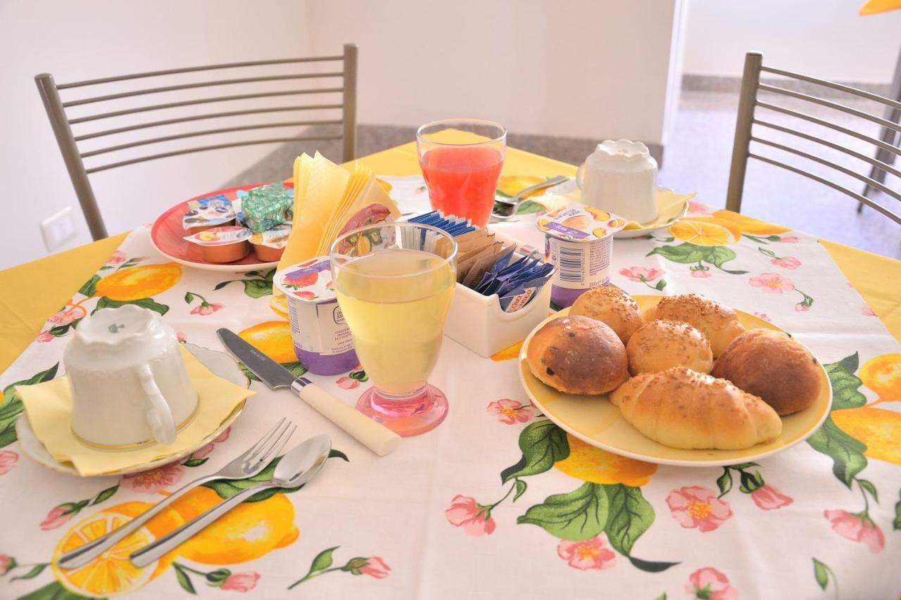B&B Al Sole di Sicilia Giardini Naxos Esterno foto
